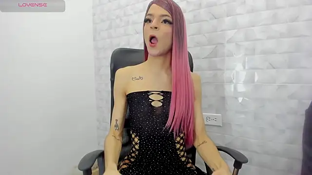 Realbadbxtch online show from 7, 3, 2025