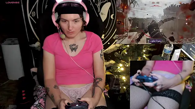 Snapshot of BrandiWRLD_999 chatting on 17, 12, 2024 BrandiWRLD 999 online show from 17, 12, 2024