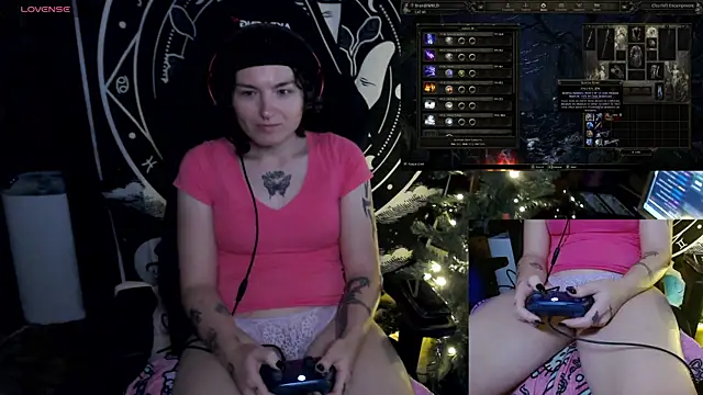 Snapshot of BrandiWRLD_999 chatting on 25, 12, 2024 BrandiWRLD 999 online show from 25, 12, 2024