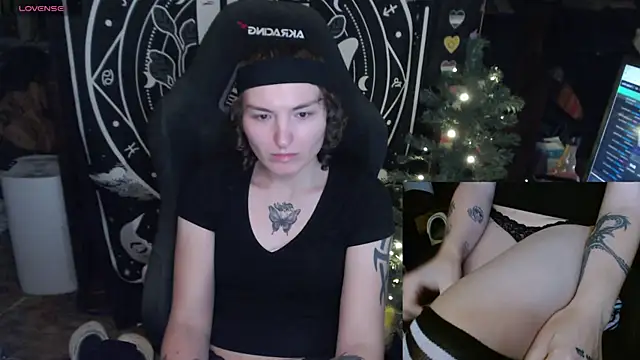 Snapshot of BrandiWRLD_999 chatting on 17, 1, 2025 BrandiWRLD 999 online show from 17, 1, 2025