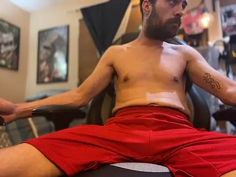 Snapshot of slutty_guy12 chatting on 27, 1, 2025 slutty guy12 online show from 27, 1, 2025