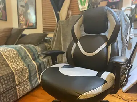 Snapshot of slutty_guy12 chatting on 2, 2, 2025 slutty guy12 online show from 2, 2, 2025