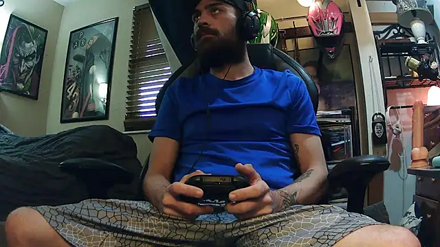 Snapshot of slutty_guy12 chatting on 4, 3, 2025 slutty guy12 online show from 4, 3, 2025