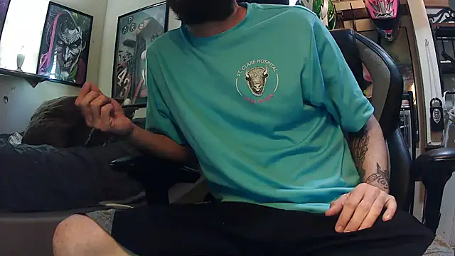 Snapshot of slutty_guy12 chatting on 10, 3, 2025 slutty guy12 online show from 10, 3, 2025