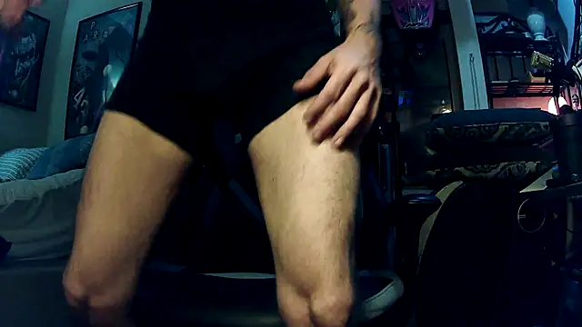 Snapshot of slutty_guy12 chatting on 16, 3, 2025 slutty guy12 online show from 16, 3, 2025