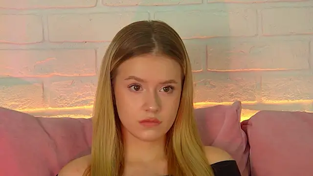 MilanaBalmain online show from 22, 10, 2025