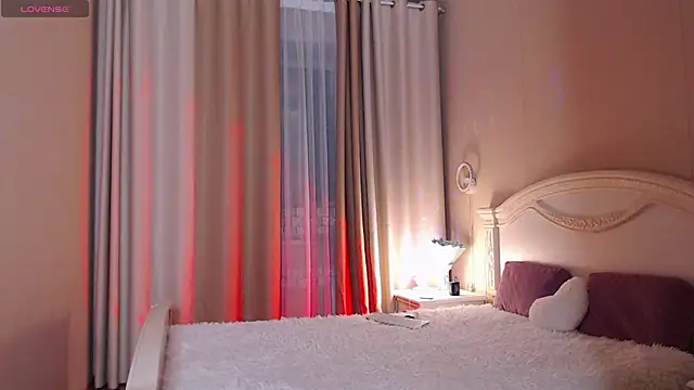 Snapshot of Avylew chatting on 21, 9, 2025 Avylew online show from 21, 9, 2025