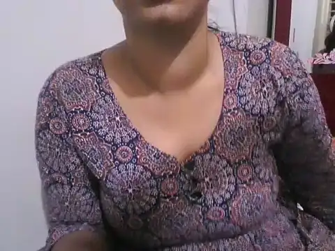 Sexy-Shalinii online show from 7, 10, 2025