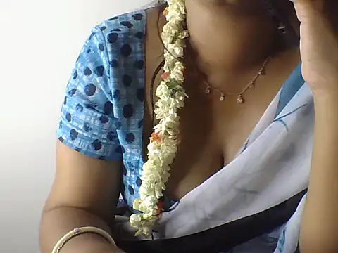 Sexy-Shalinii online show from 22, 5, 2026