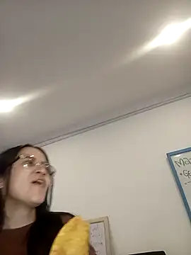 Mia Fischer online show from 23, 4, 2026