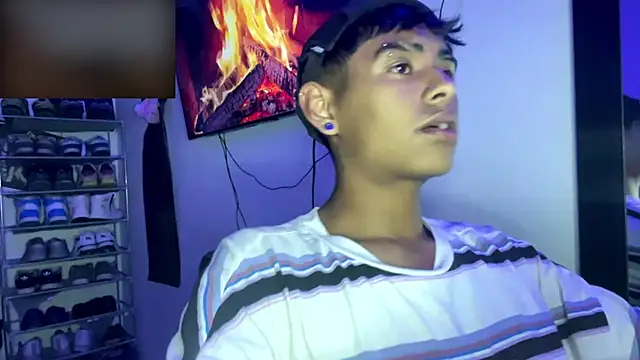 Snapshot of _Billowy_ chatting on 20, 11, 2025 Billowy online show from 20, 11, 2025