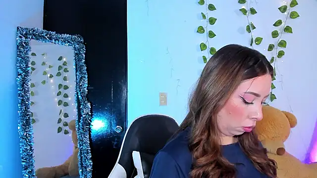 JanneKim online show from 16, 7, 2026