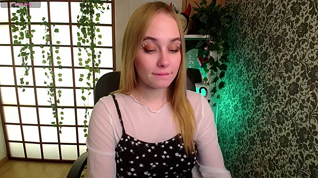 LianaBright online show from 11, 12, 2024