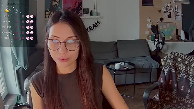 valorant girl online show from 5, 4, 2026