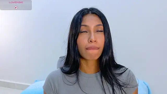 Anna risse online show from 28, 4, 2026