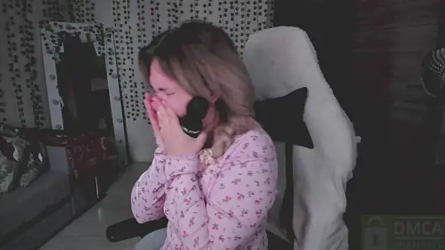 whoa-hoa-hoa-hoa-hoa online show from 3, 3, 2026