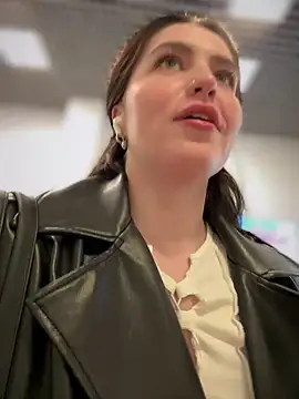 meow girl online show from 20, 1, 2025