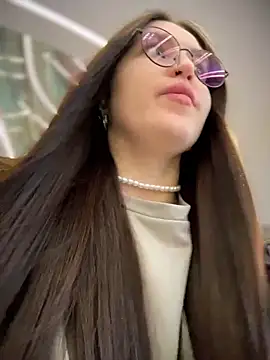 meow girl online show from 29, 3, 2026