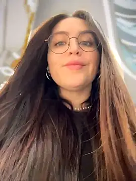 meow girl online show from 24, 4, 2026