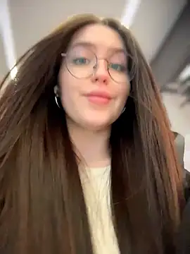 meow girl online show from 25, 4, 2026