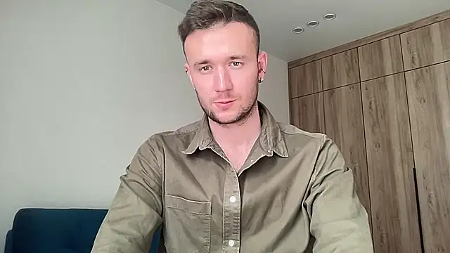 Snapshot of cute_mark chatting on 6, 5, 2026 cute mark online show from 6, 5, 2026