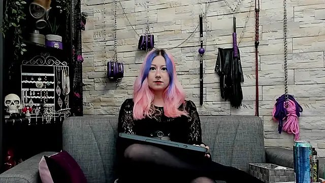 CruelMistress online show from 7, 11, 2025