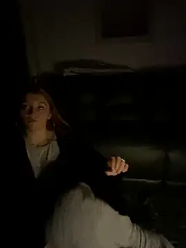 Snapshot of Stoner_BarbieXX chatting on 20, 11, 2025 Stoner BarbieXX online show from 20, 11, 2025