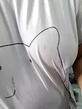 milf-kaira online show from 7, 1, 2025