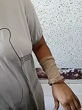 milf-kaira online show from 7, 1, 2025