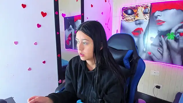 zoe connor19 online show from 22, 4, 2026