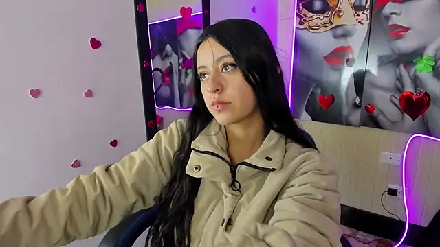 Snapshot of zoe_connor19 chatting on 23, 5, 2026 zoe connor19 online show from 23, 5, 2026