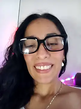 chloewildd  online show from 19, 10, 2025