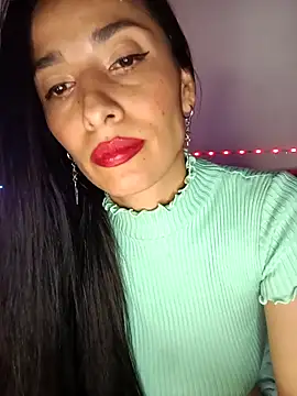 chloewildd  online show from 10, 5, 2026