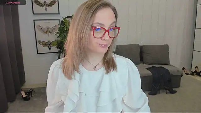AdelaideRosabel online show from 5, 12, 2024