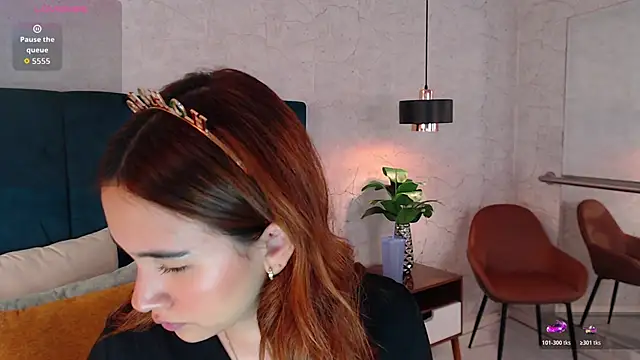 AdeleAndersonn online show from 2, 12, 2025