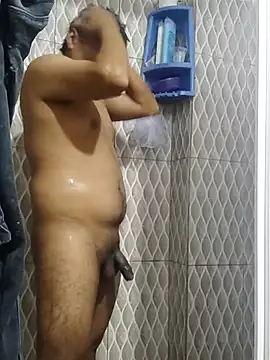 Snapshot of Tu_papi_69_ chatting on 8, 11, 2025 Tu papi 69 online show from 8, 11, 2025