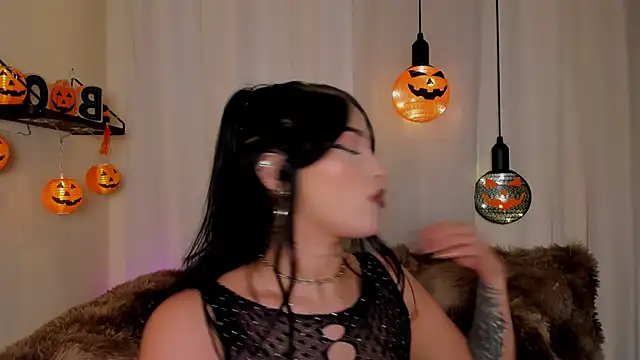 Kaaiiri online show from 6, 10, 2025