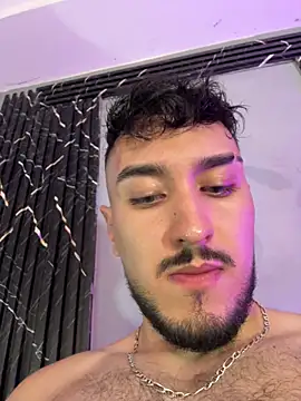 Zionmattis online show from 5, 4, 2026