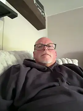 wildrocket02 online show from 7, 5, 2026