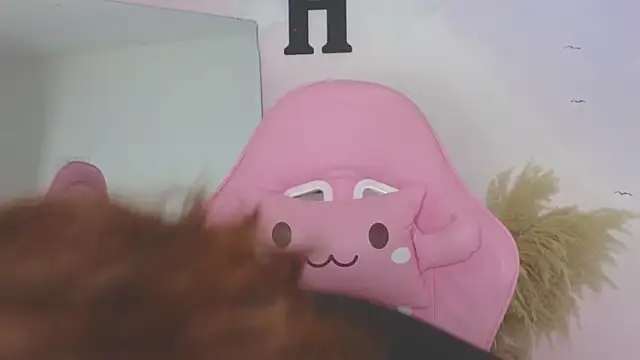 Snapshot of carolayrosse chatting on 10, 3, 2025 carolayrosse online show from 10, 3, 2025