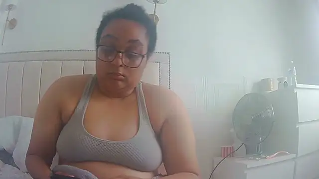 vanilla chocolate23 online show from 20, 6, 2026