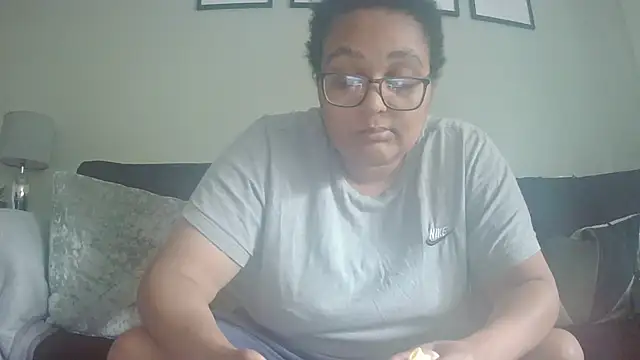vanilla chocolate23 online show from 30, 6, 2026
