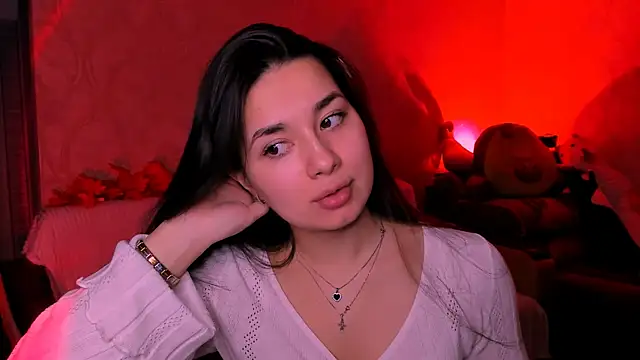 Snapshot of Swee_Alicee chatting on 11, 11, 2025 Swee Alicee online show from 11, 11, 2025