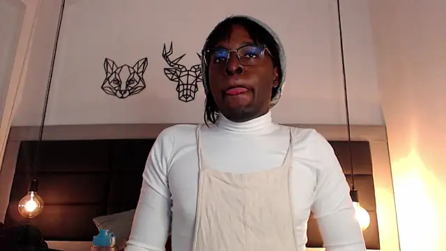 candy lovee69 online show from 28, 2, 2025