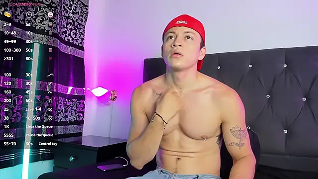 Angel Cuervo online show from 3, 3, 2025