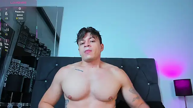 Snapshot of Angel_Cuervo chatting on 27, 5, 2026 Angel Cuervo online show from 27, 5, 2026