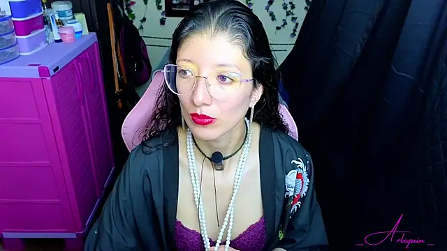 Snapshot of _Arlequin_ chatting on 10, 6, 2026 Arlequin online show from 10, 6, 2026