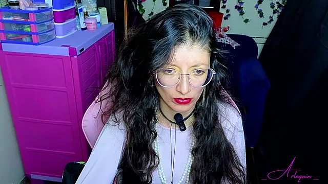 Snapshot of _Arlequin_ chatting on 11, 6, 2026 Arlequin online show from 11, 6, 2026