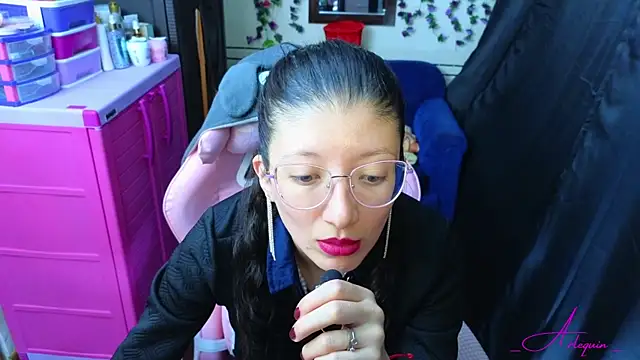 Snapshot of _Arlequin_ chatting on 17, 7, 2026 Arlequin online show from 17, 7, 2026