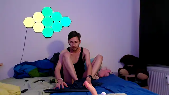 jonny-bisexual online show from 16, 12, 2025